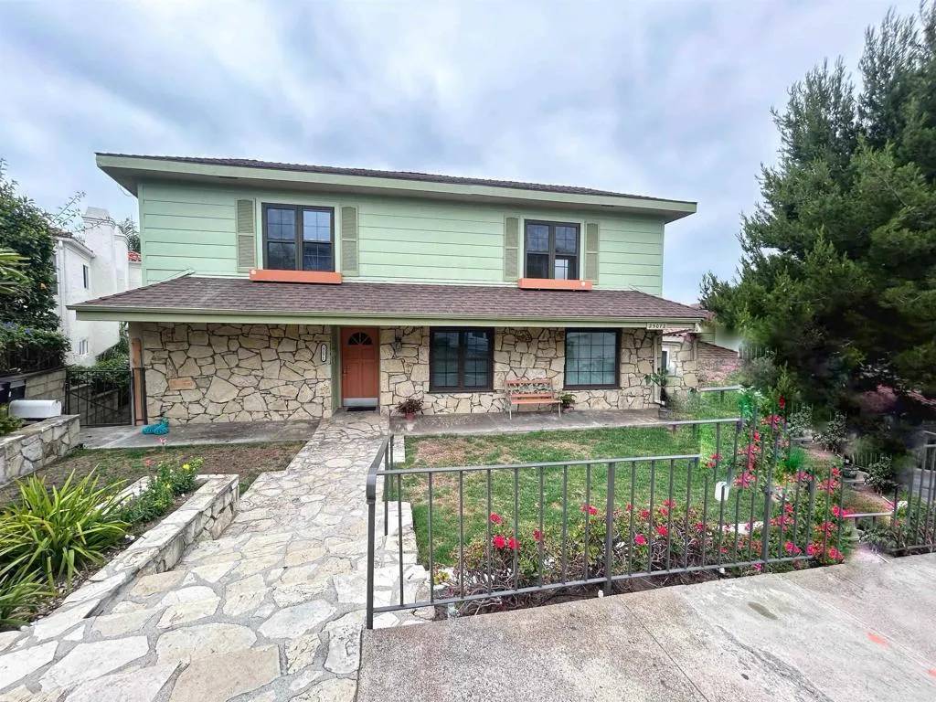 Dana Point, CA 92629,25072 Alicia Drive #A