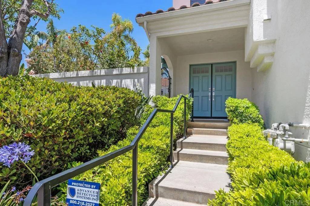 Carlsbad, CA 92008,3649 Azure Circle