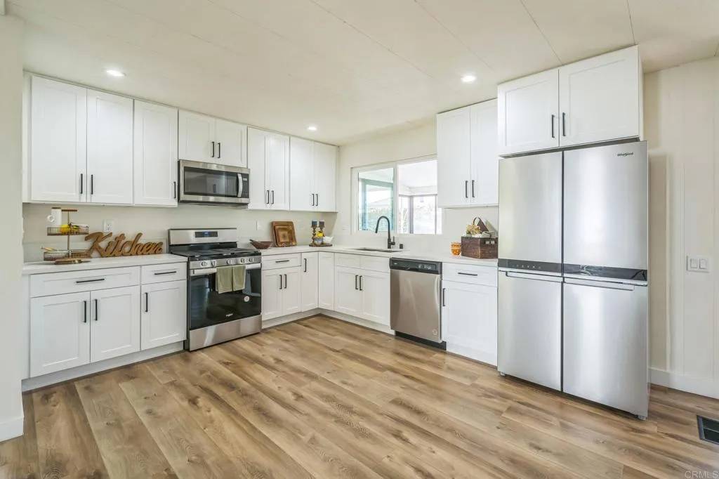 Oceanside, CA 92057,1453 Salem Court