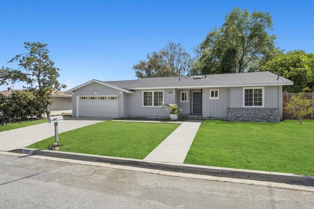 San Marcos, CA 92069,1537 Palomarcos Avenue