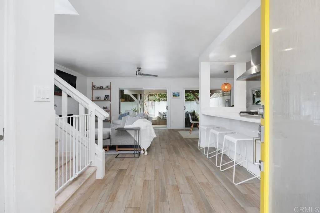 Encinitas, CA 92024,202 Calle De Sereno