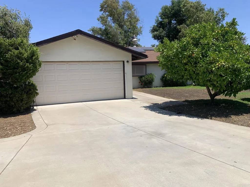 Escondido, CA 92026,3032 Laurashawn Ln
