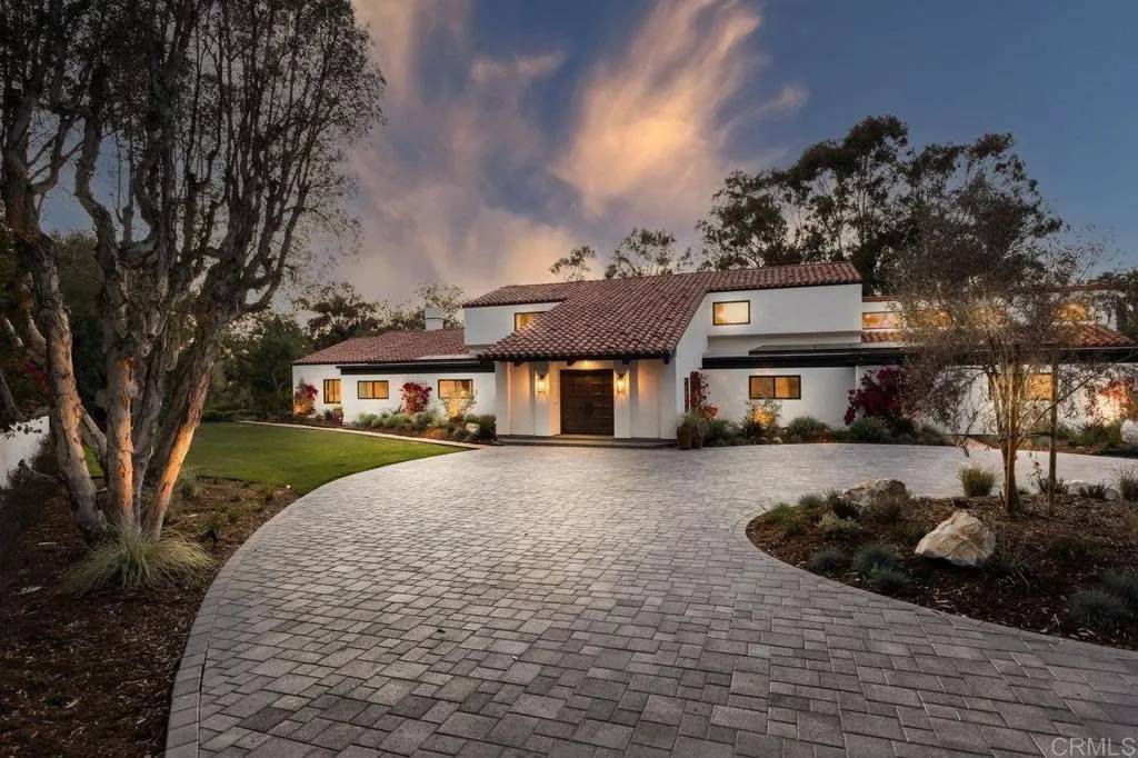 Rancho Santa Fe, CA 92067,6449 Las Colinas