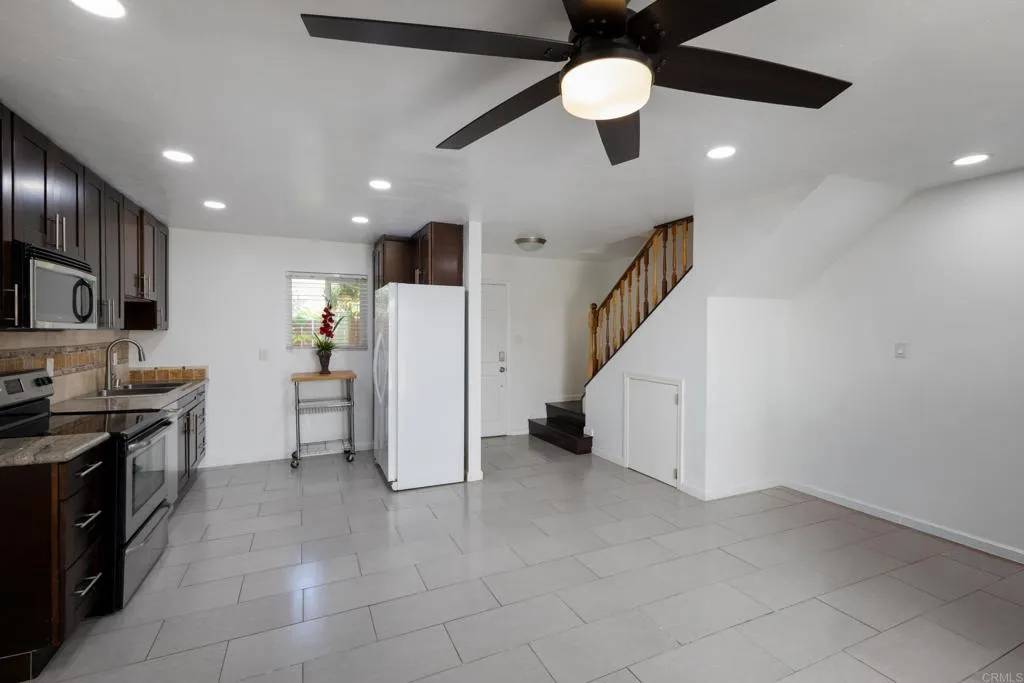 Oceanside, CA 92054,212 Oceanside Blvd #8