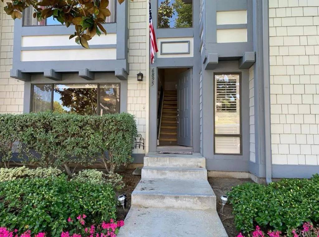 Carlsbad, CA 92011,6895 Carnation