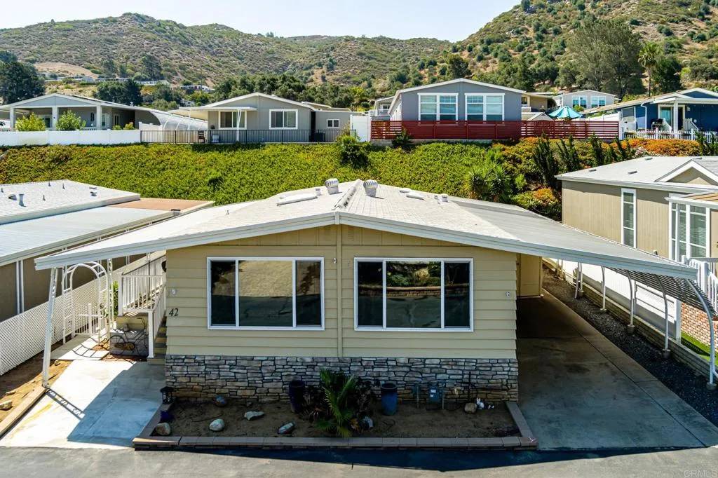 Fallbrook, CA 92028,4650 Dulin #42