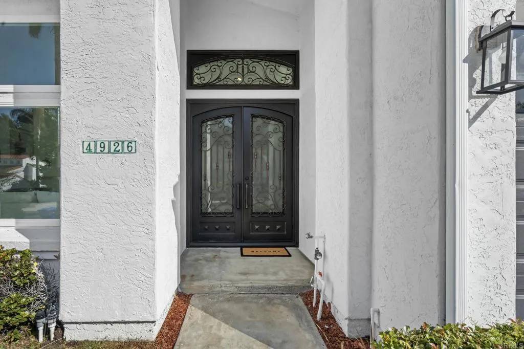 Oceanside, CA 92056,4926 Colusa Drive