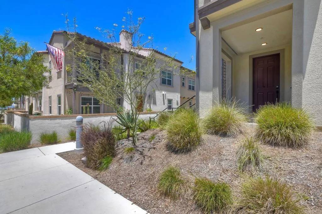 San Marcos, CA 92078,899 Slate Street