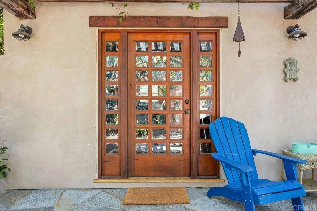 Encinitas, CA 92024,934 Arden Drive
