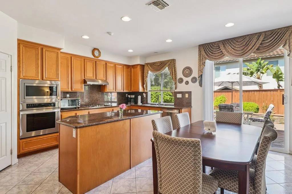 Chula Vista, CA 91914,568 Scenic Trail Place