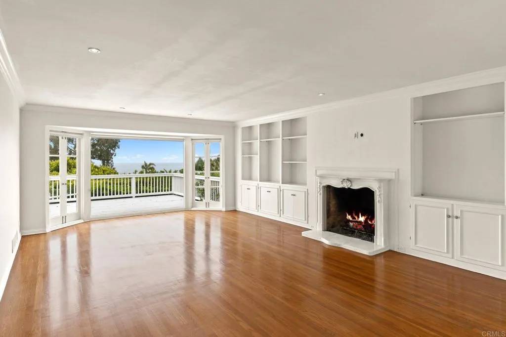 La Jolla, CA 92037,7851 Hillside Drive