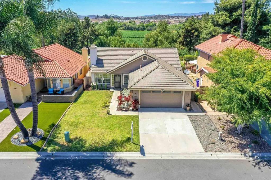 Oceanside, CA 92057,5452 Gooseberry Way