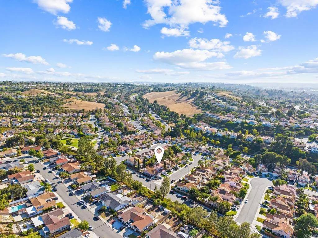 Oceanside, CA 92056,5149 Maplewood Circle