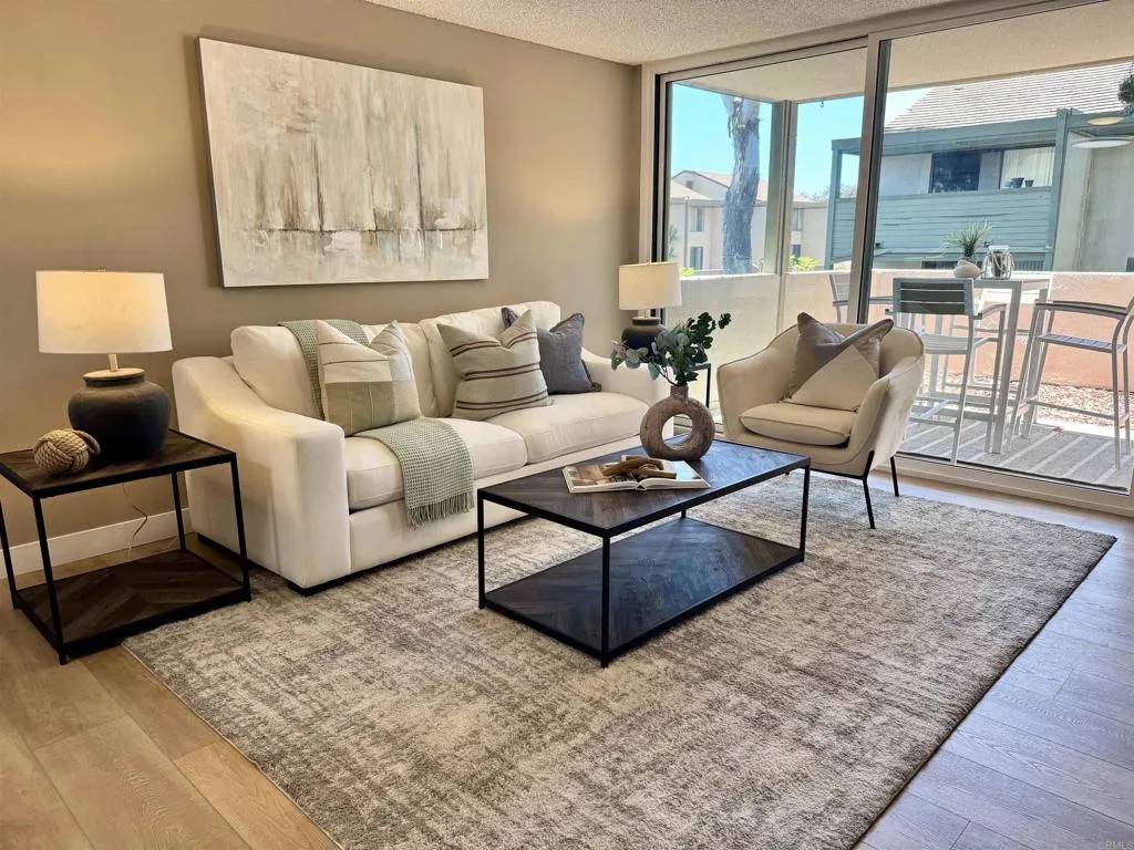 San Diego, CA 92122,6182 Agee Street #193