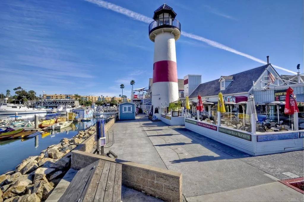 Oceanside, CA 92057,3796 San Ramon Dr #51
