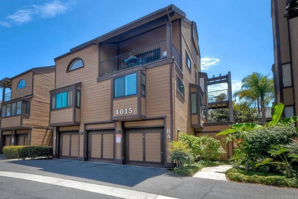 Carlsbad, CA 92008,4015 CANARIO Street #E