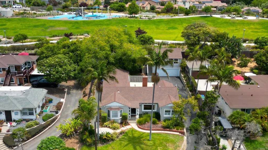 Carlsbad, CA 92008,2862 Highland Drive