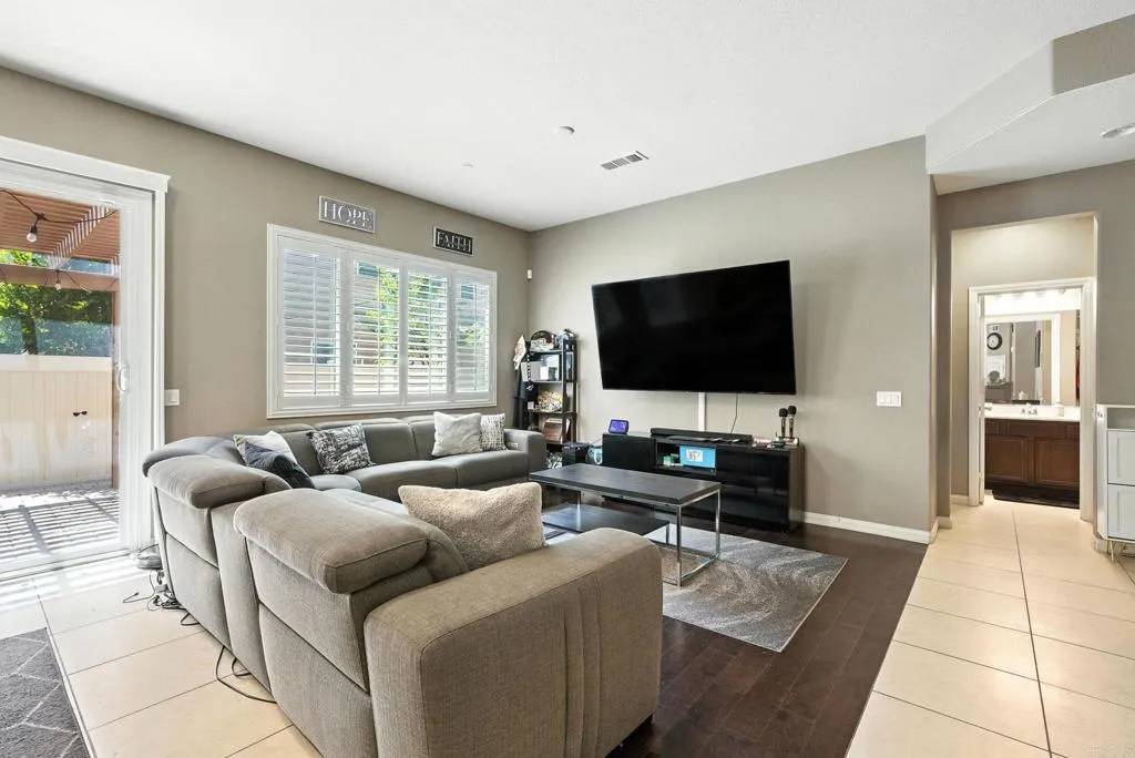 Chula Vista, CA 91913,1528 Carpinteria St