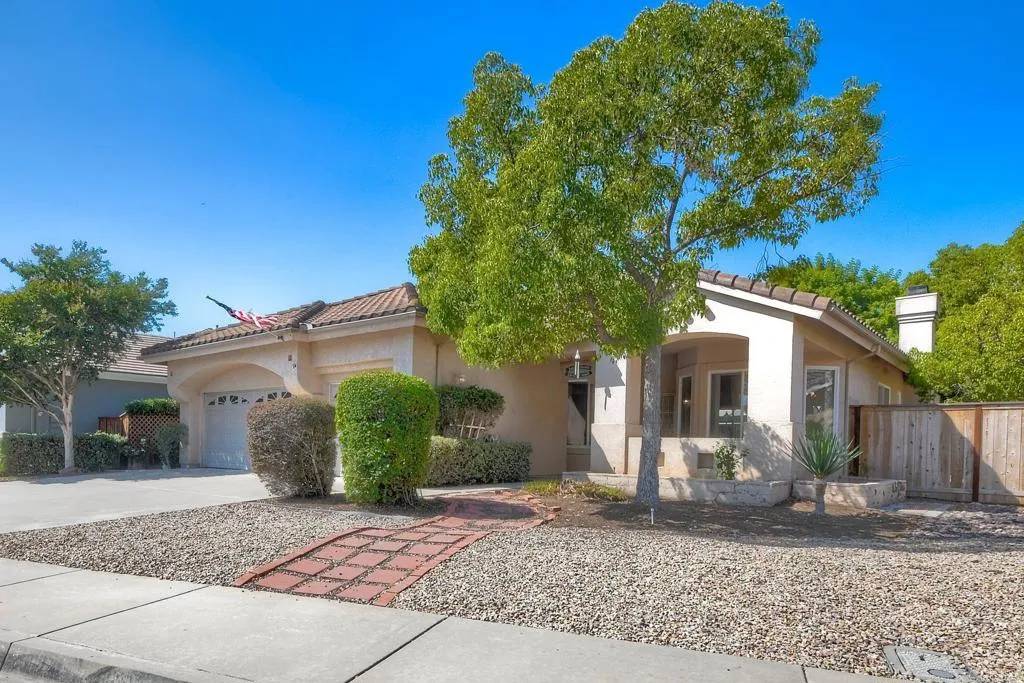 Oceanside, CA 92057,1789 Clydesdale Court