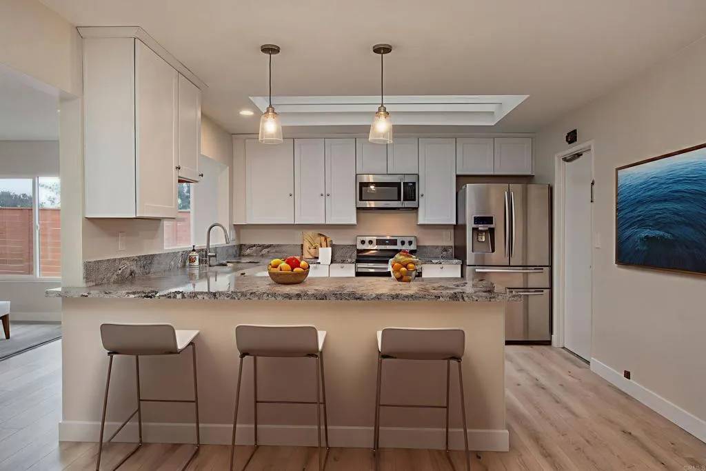 San Marcos, CA 92078,984 San Pablo Drive