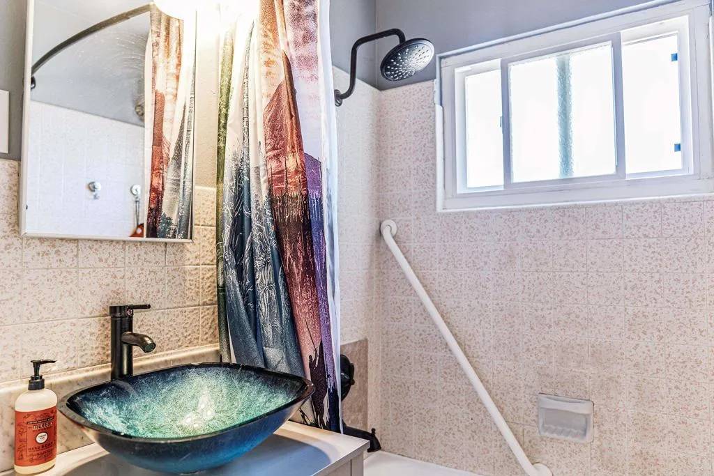 El Cajon, CA 92020,741 N Pierce Street