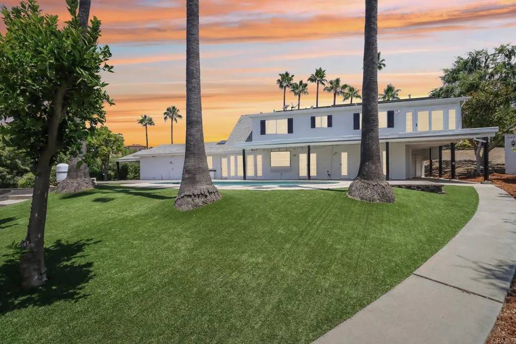 Fallbrook, CA 92028,1797 Rabbit Hill