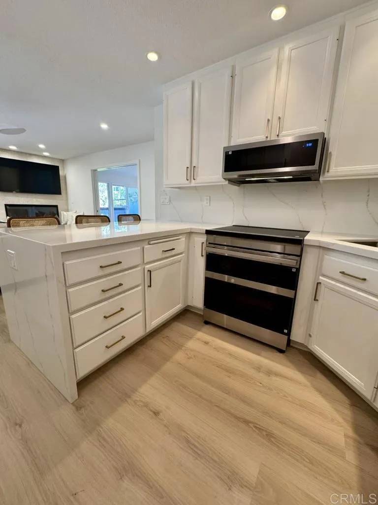 Del Mar, CA 92014,1562 Camino Del Mar #635