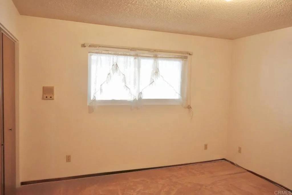 Fallbrook, CA 92028,706 W Winterhaven Road