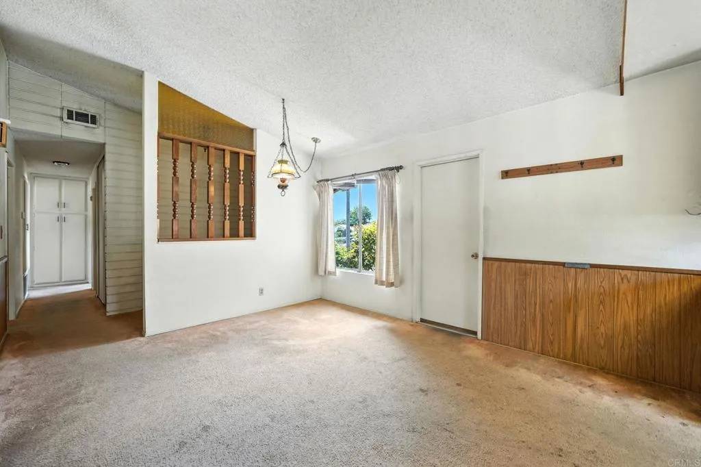 San Marcos, CA 92069,631 Douglas Avenue