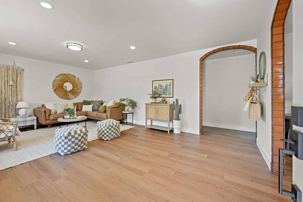 Escondido, CA 92029,752 Quiet Place