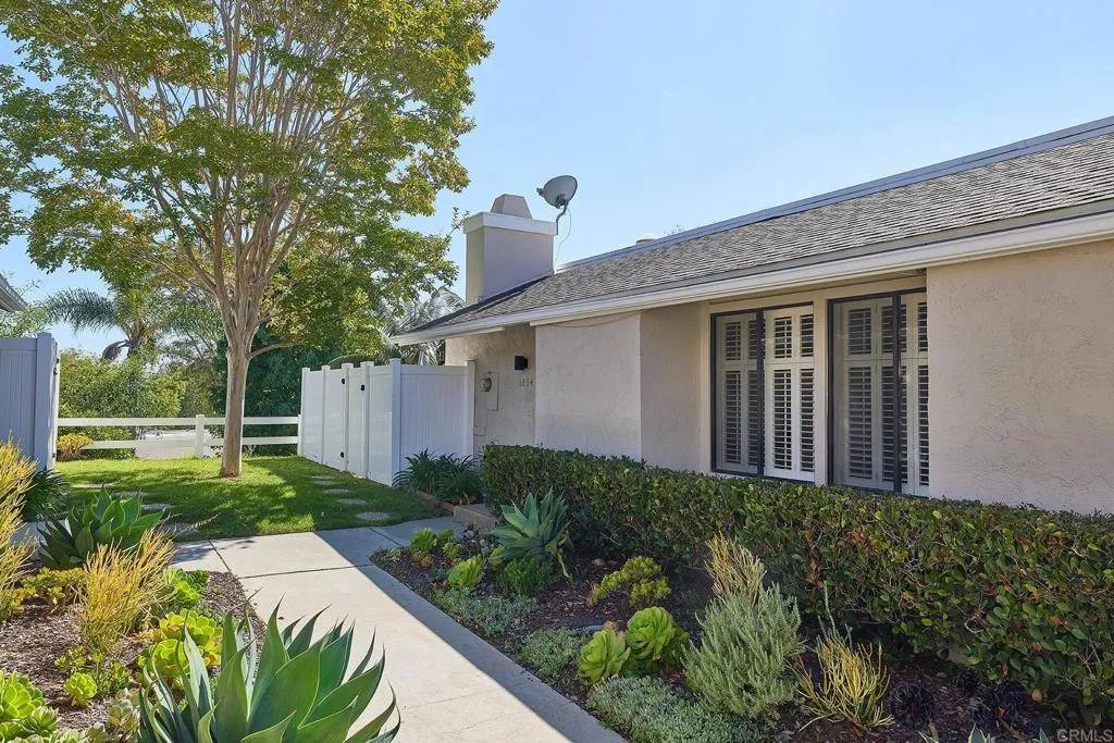 Cardiff By The Sea, CA 92007,1234 Caminito Septimo