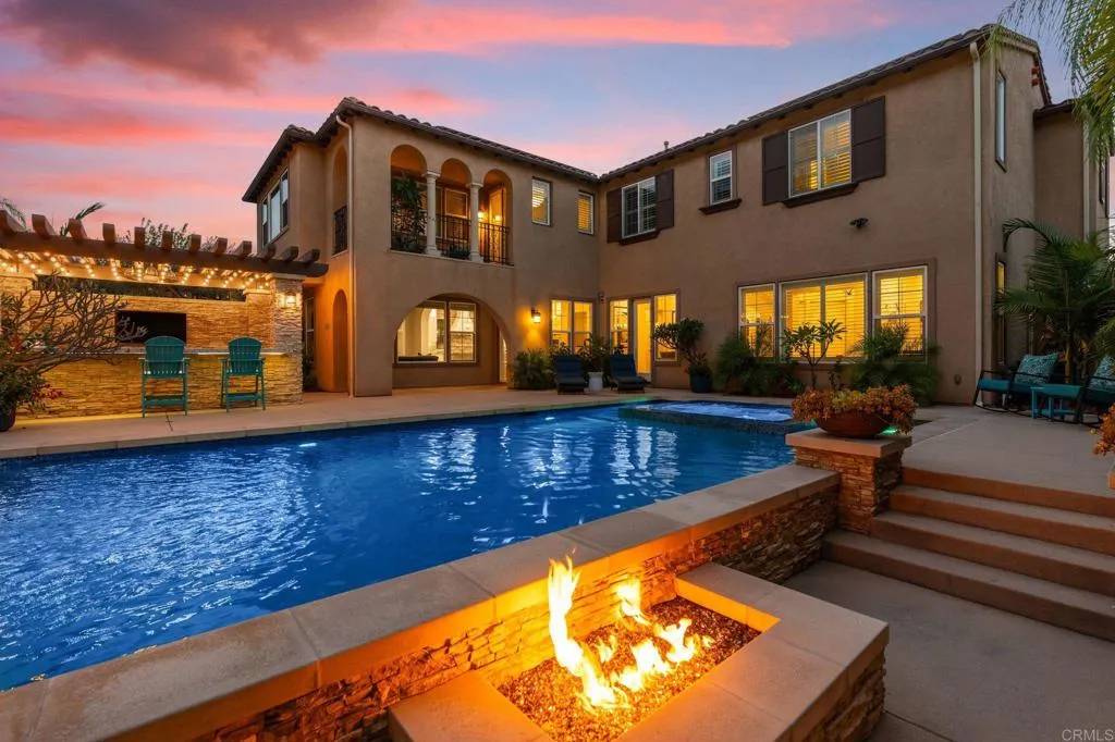 Escondido, CA 92027,2744 Vistamonte
