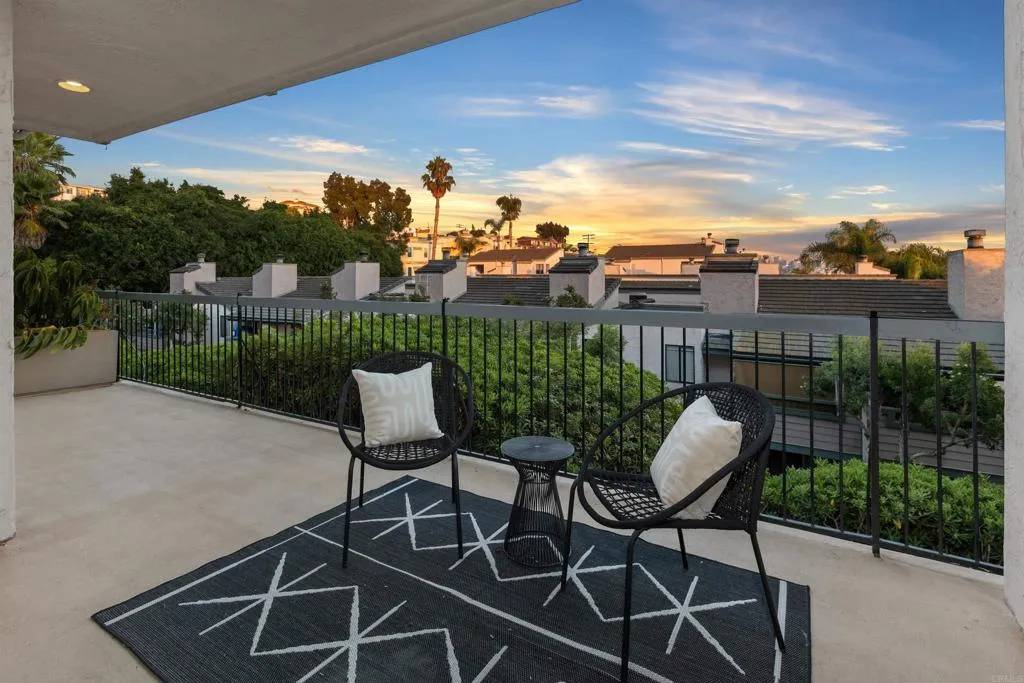 San Diego, CA 92110,3903 California Street #3