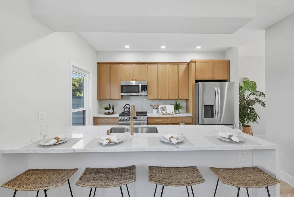 Encinitas, CA 92024,157 Grandview Street