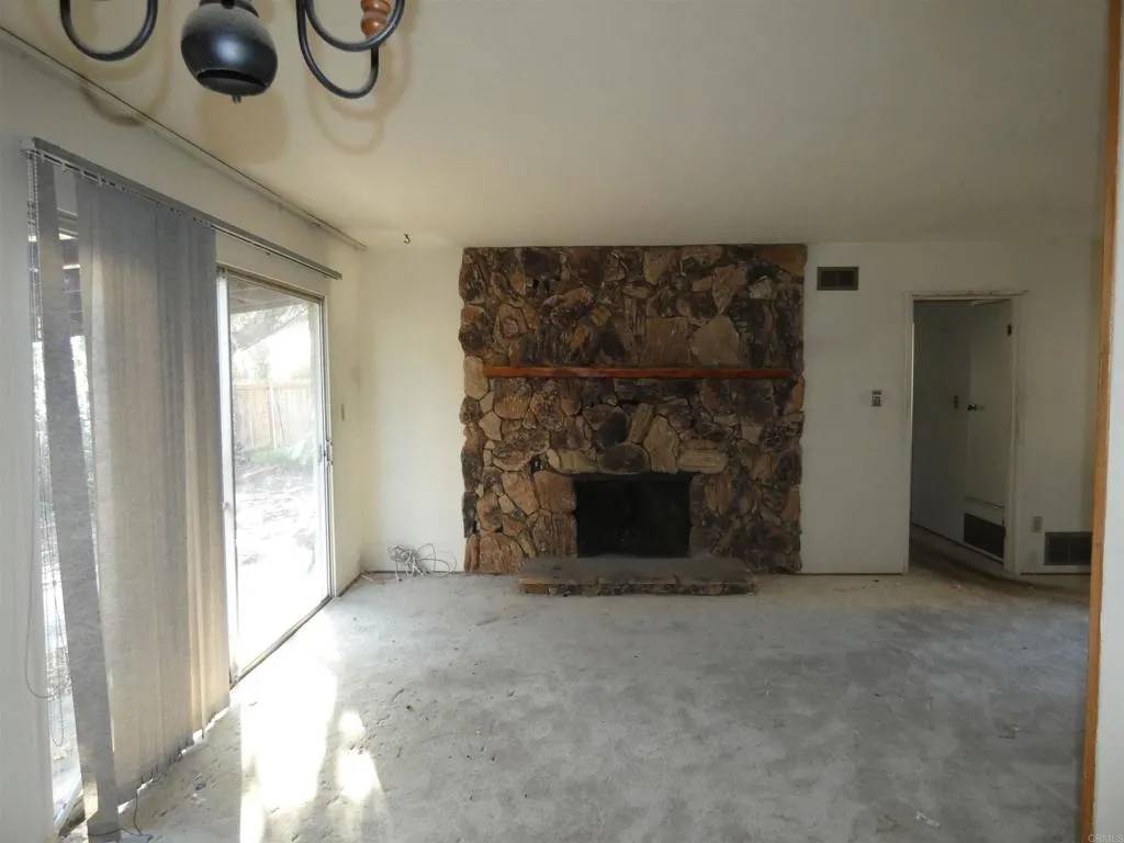 San Diego, CA 92111,5581 Mount Acara Drive