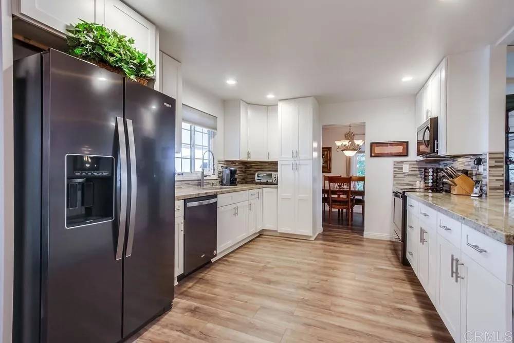 San Marcos, CA 92078,1930 W San Marcos Blvd #288