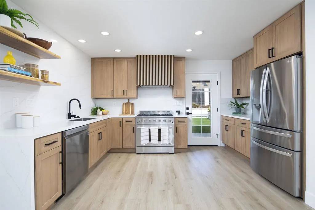 San Diego, CA 92111,4870 Mount Armour Drive