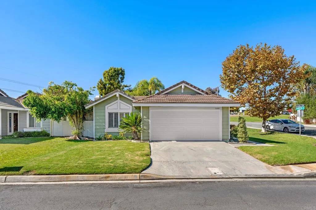 Encinitas, CA 92024,1680 Hill Top Lane