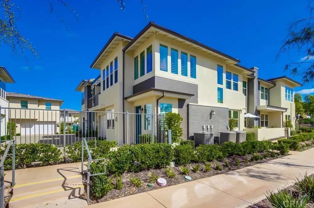 San Diego, CA 92127,16750 Coyote Bush #47