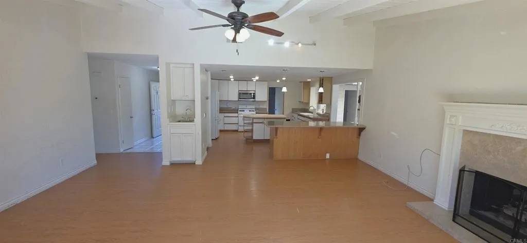 Oceanside, CA 92054,2315 California Street