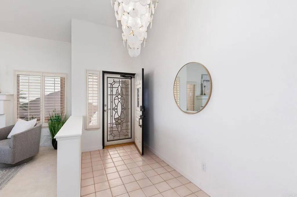 San Marcos, CA 92078,1265 Camino Lorado