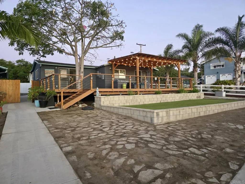 Vista, CA 92083,1030 Maryland Drive