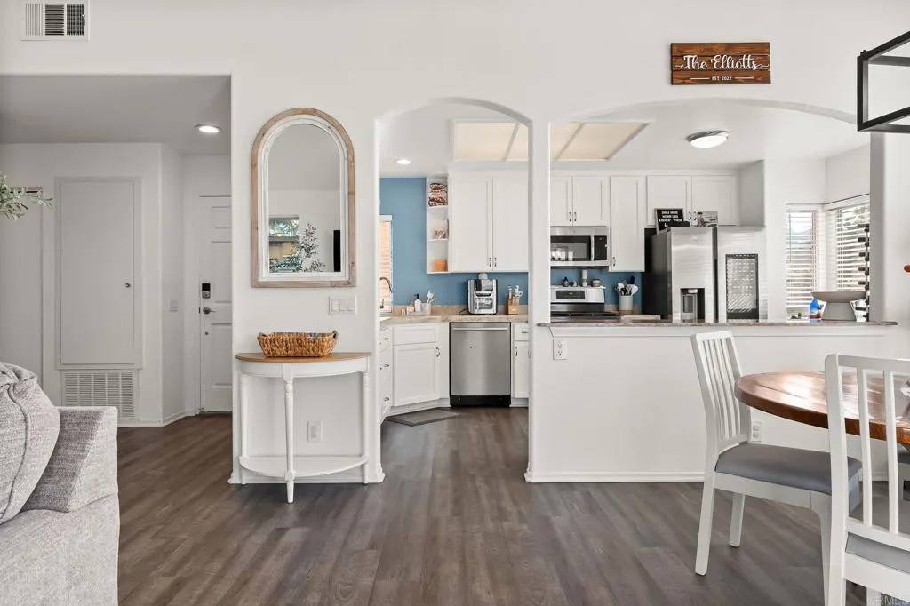 Oceanside, CA 92056,3575 Cameo Drive #45