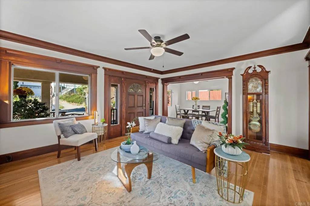 Spring Valley, CA 91977,1239 La Presa Avenue #104