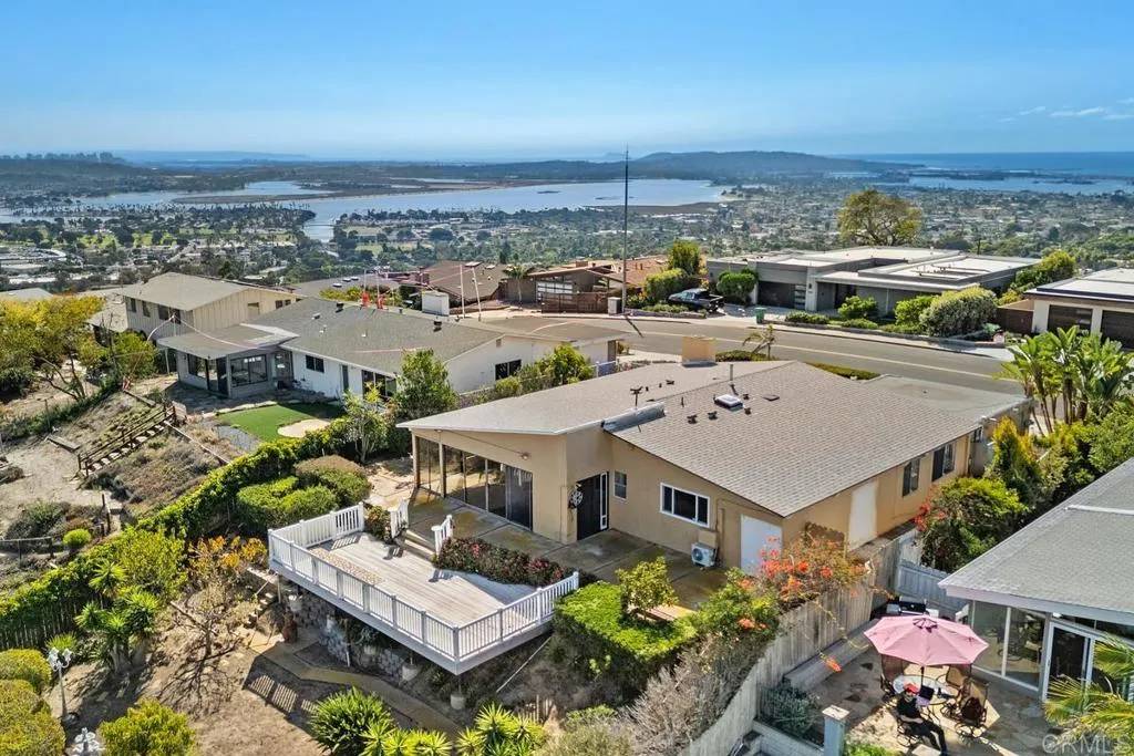 San Diego, CA 92109,5165 Pacifica Drive