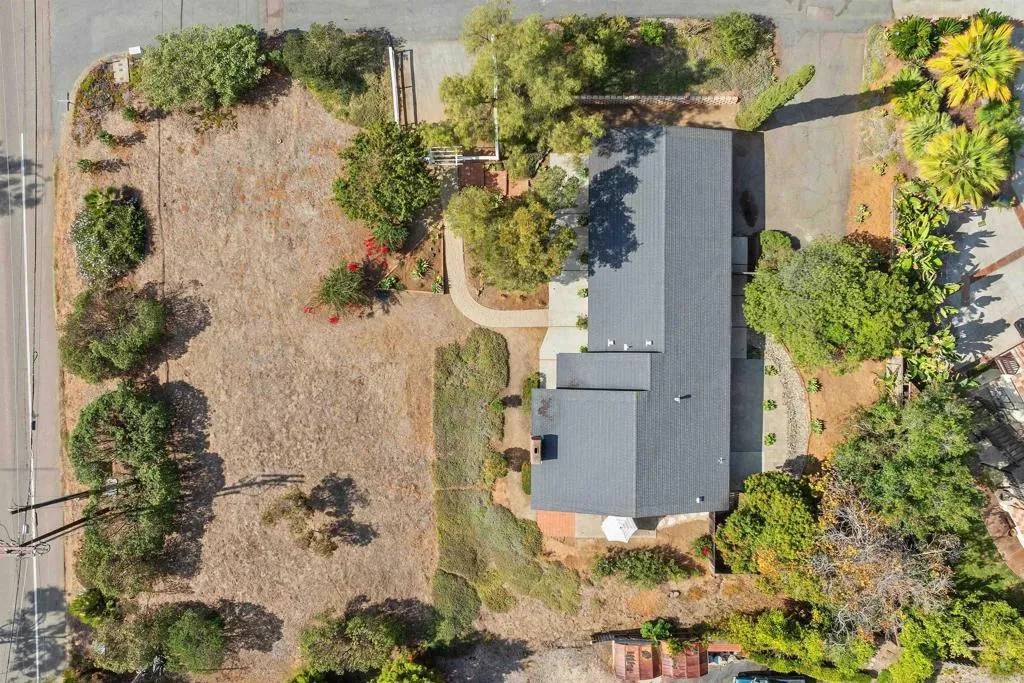 Encinitas, CA 92024,711 La Quebrada