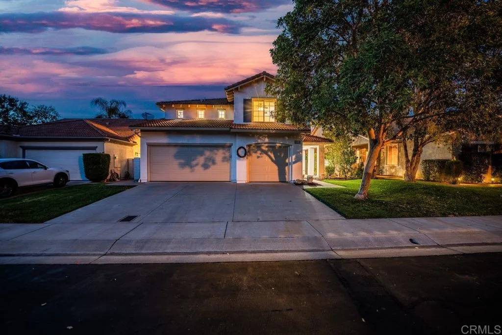 Escondido, CA 92027,3054 Maplewood Pl.