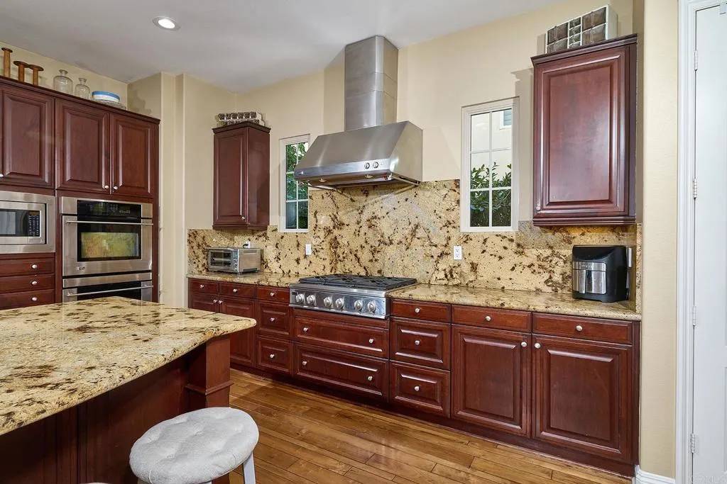 San Diego, CA 92130,5815 Blazing Star Ln.