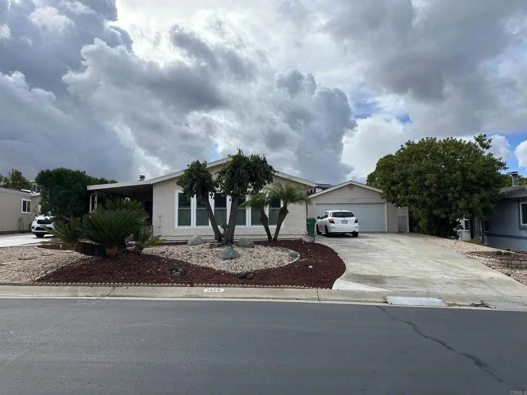 Oceanside, CA 92057,1479 Puritan Drive