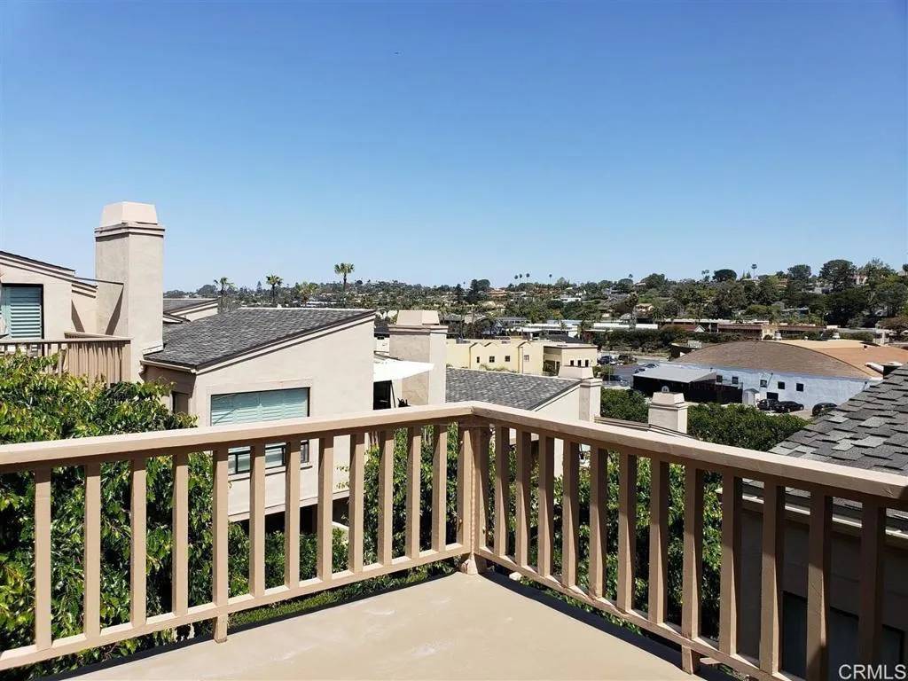 Solana Beach, CA 92075,527 S SIERRA Avenue #185
